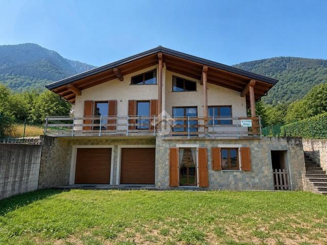 Casa in vendita a Colorina, Lombardia