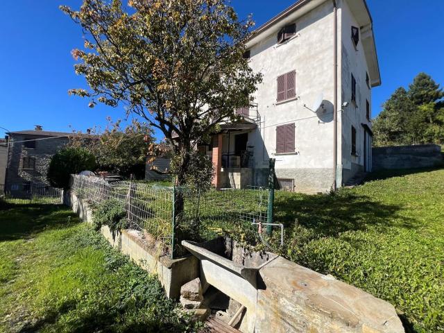 Casa in vendita a Farini D'olmo, Reggio Emilia