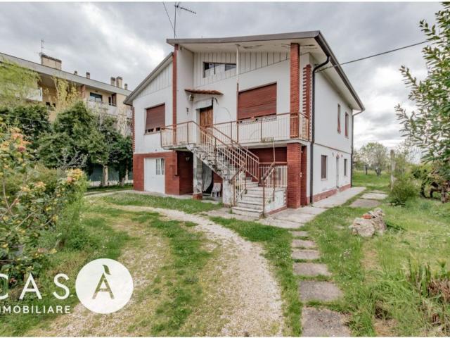 Casa in vendita a Unione di Comuni della Romagna Forlivese, Quattro