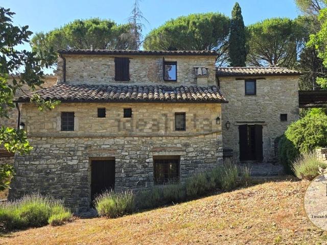 Casa in vendita a Baschi, Terni