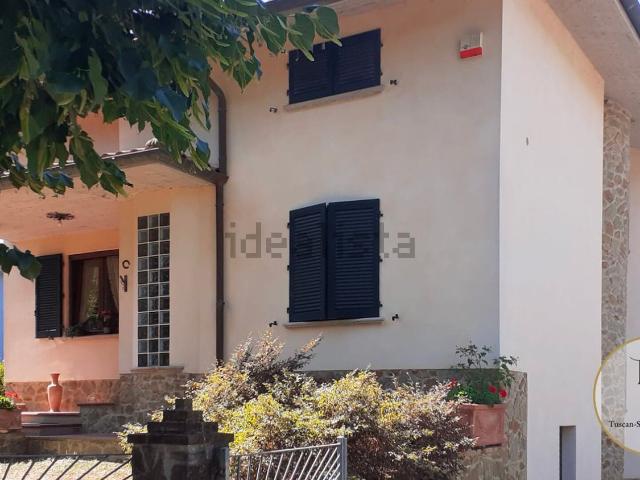 Casa in vendita a Asciano, Toscana