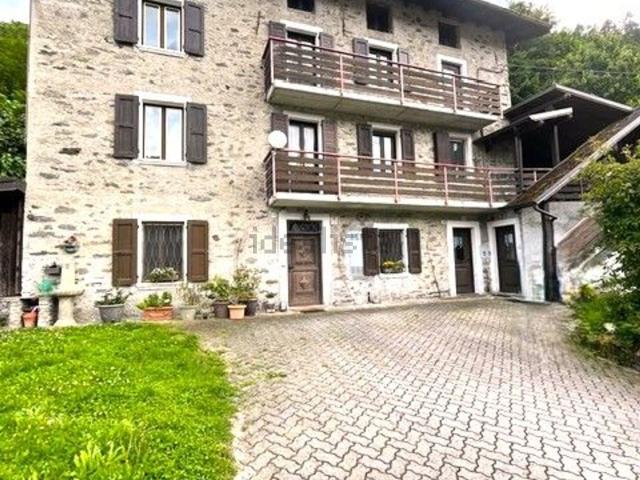 Casa in vendita a Colorina, Lombardia