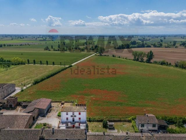 Casa in vendita a Piadena, Lombardia