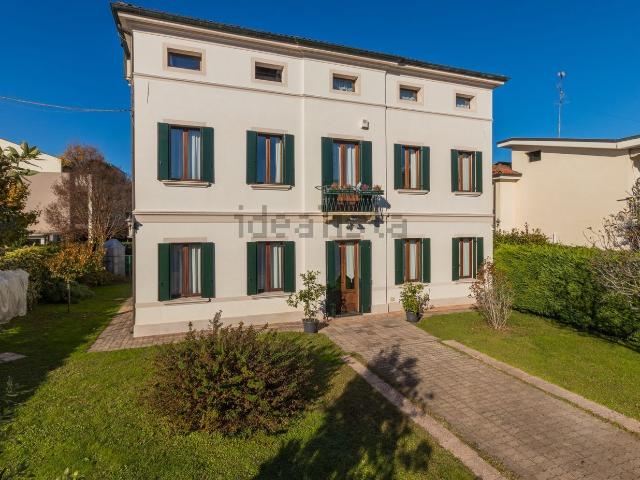Casa in vendita a Treviso, Veneto