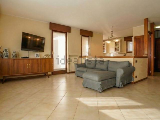 Casa in vendita a Quinzano, Brenzone