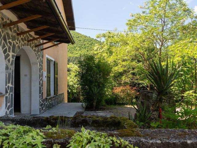 Casa in vendita a Val Di Nizza, Lombardia