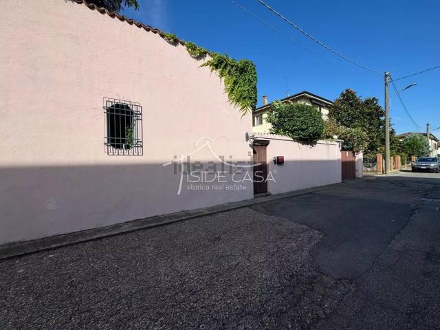Casa in vendita a Dosso del Corso, San Giorgio Di Mantova