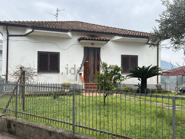 Casa in vendita a Dugenta