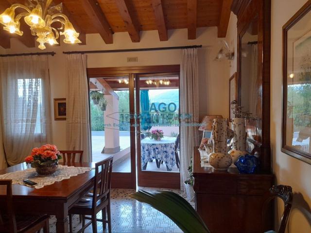 Casa in vendita a Nove, Veneto