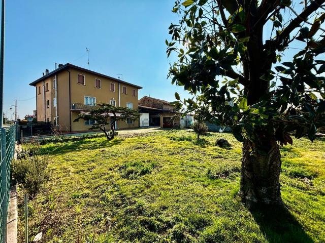 Casa in vendita a Azzano Decimo, Friuli-Venezia Giulia