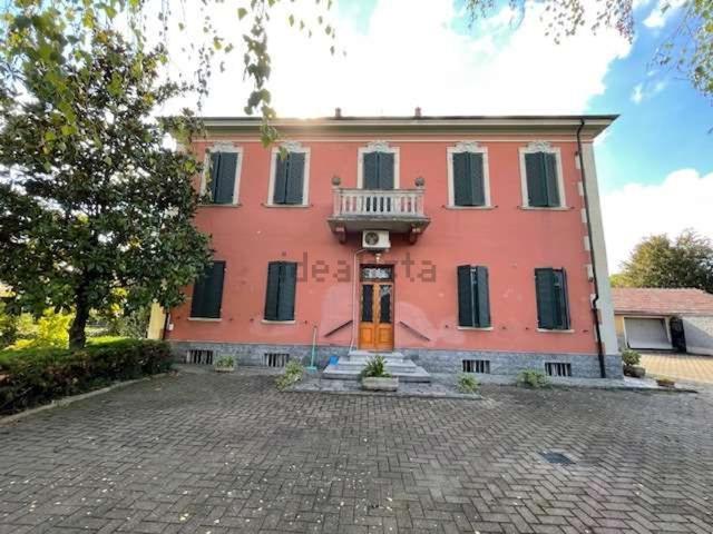 Casa in vendita a Piemonte, Alessandria