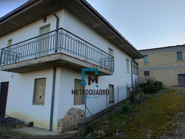 Casa in vendita a Marche, Ascoli Piceno