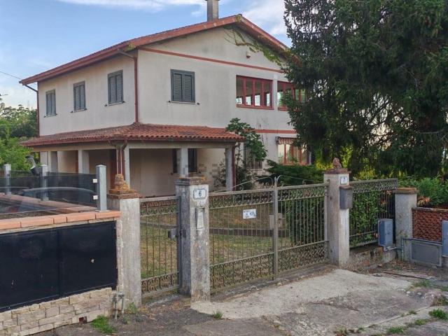 Casa in vendita a Unione dei Comuni Circondario dell'Empolese Valdelsa, Montaione