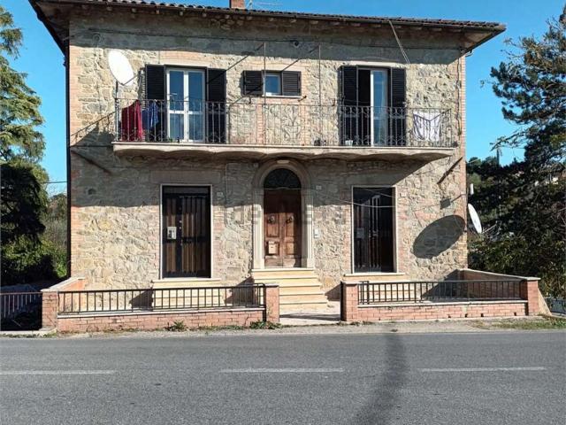 Casa in vendita a Ponterio-Pian di Porto, Izzalini