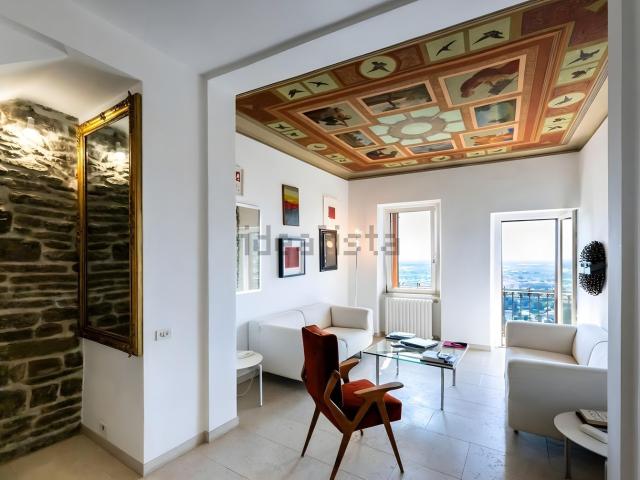 Casa in vendita a Santa Grata, Bergamo