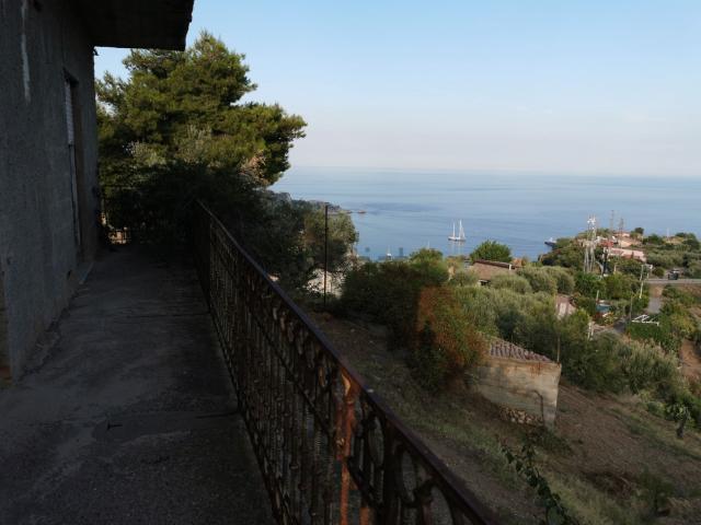 Casa in vendita a Palì, Taormina