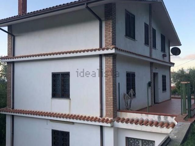 Casa in vendita a Calabria, Cosenza