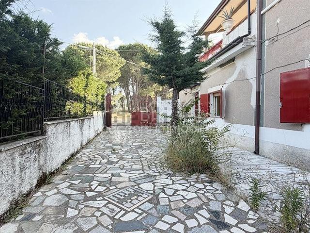 Casa in vendita a Corigliano-Rossano, Calabria