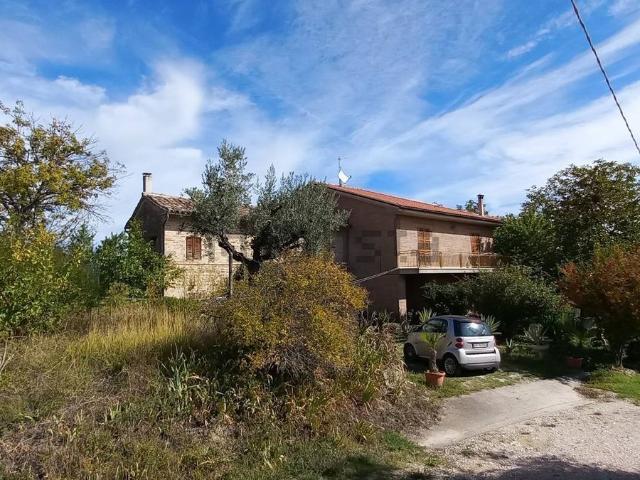 Casa in vendita a Marche, Fermo