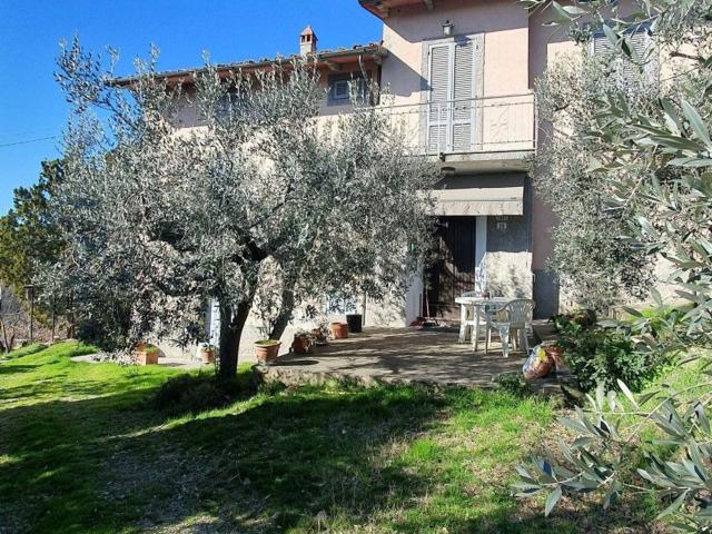 Casa in vendita a Capolona, Toscana