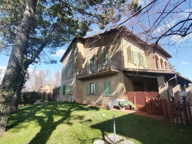 Casa in vendita a Castel Ritaldi, Umbria