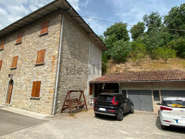 Casa in vendita a Unione dell'Appennino Bolognese, Monzuno