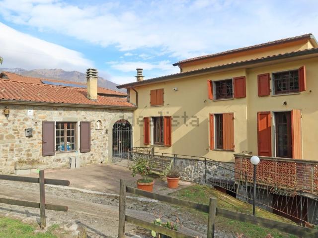 Casa in vendita a Unione di comuni Montana Lunigiana, Bagnone