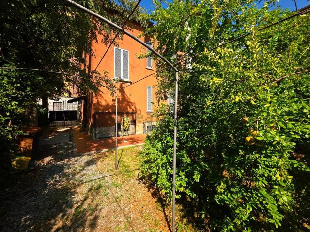 Casa in vendita a Oltretorrente, Parma