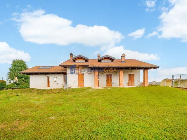 Casa in vendita a Piemonte, Cuneo