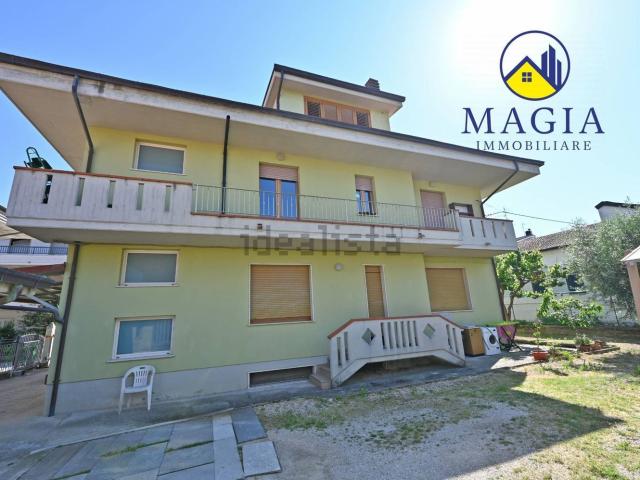 Casa in vendita a Li Piane, Sant'Egidio alla Vibrata