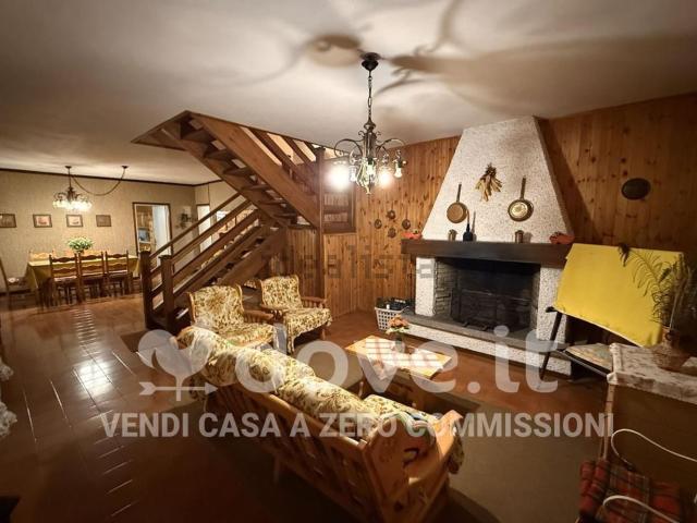 Casa in vendita a Ronchi, San Giovanni Bianco