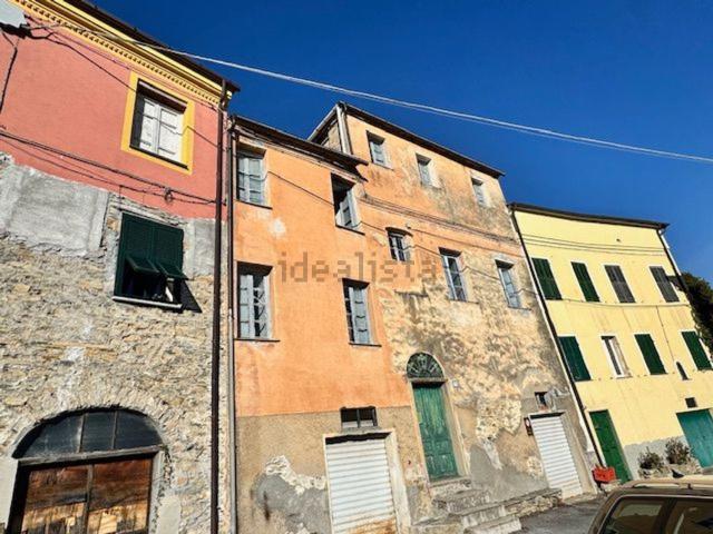 Casa in vendita a Prelà, Liguria