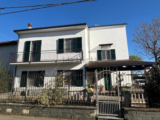 Casa in vendita a Piemonte, Alessandria