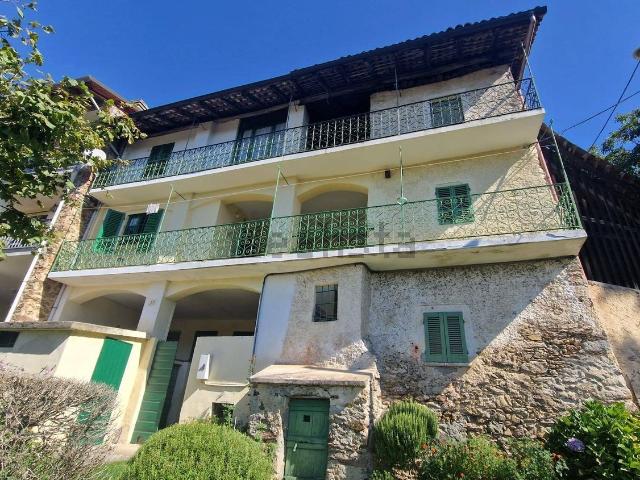 Casa in vendita a Arlezze, Valduggia