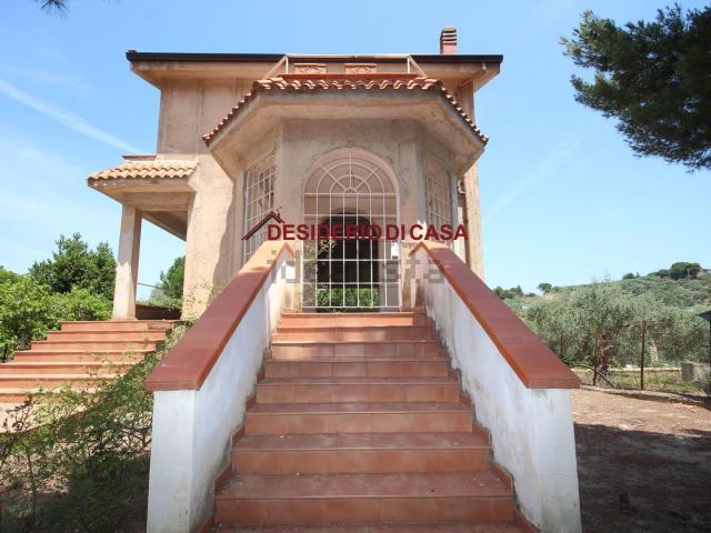 Casa in vendita a Bagheria, Sicilia