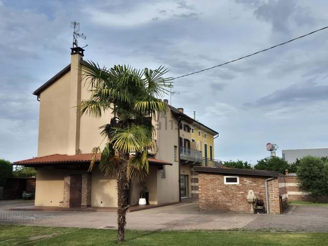 Casa in vendita a Casale Popolo, Piemonte
