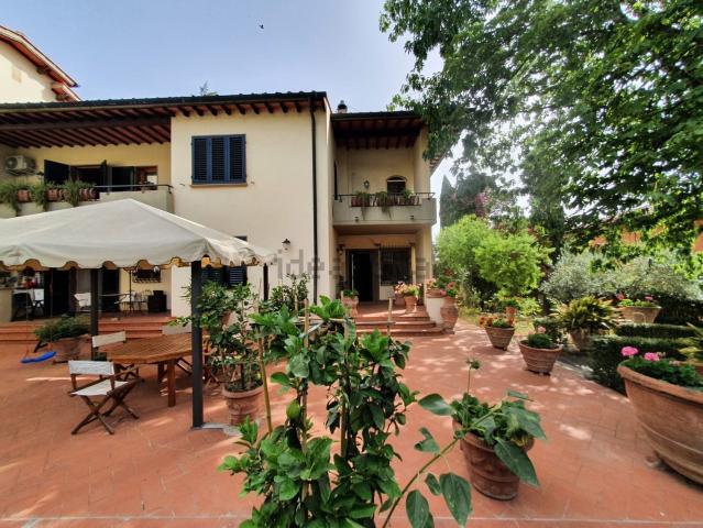 Casa in vendita a Lastra A Signa, Toscana