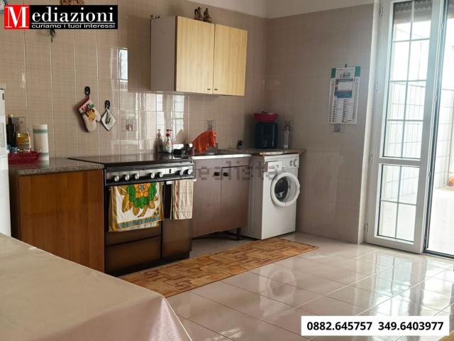 Casa in vendita a Apricena, Foggia