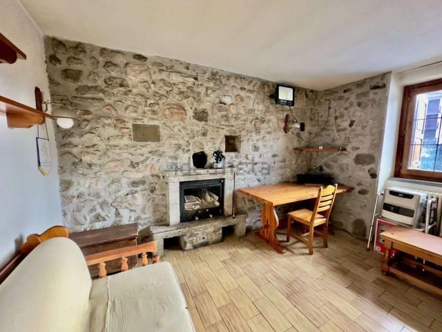 Casa in vendita a Concenedo, Barzio