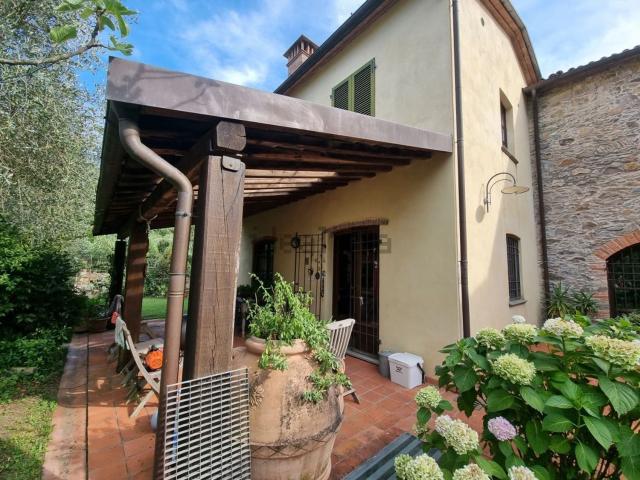 Casa in vendita a Ameglia, Liguria