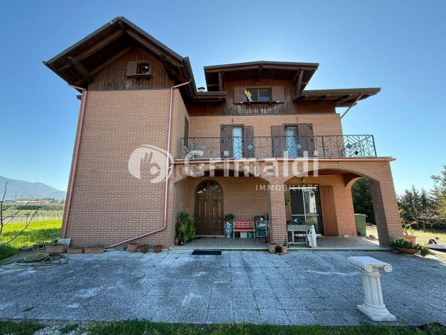 Casa in vendita a Bellizzi, Salerno