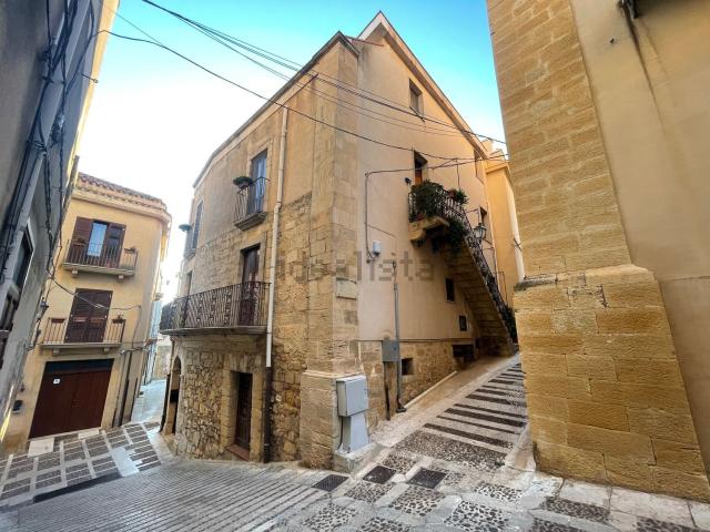 Casa in vendita a Salemi, Sicilia