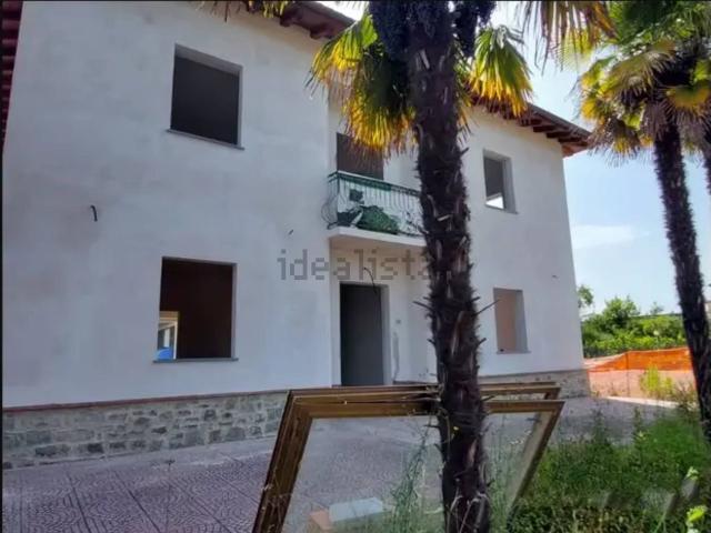 Casa in vendita a Castiglion Fiorentino, Toscana