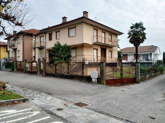 Casa in vendita a Barge, Cuneo