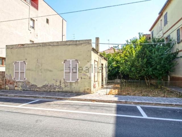 Casa in vendita a Faleriense, Marche