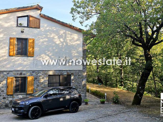 Casa in vendita a Caprese Michelangelo, Toscana