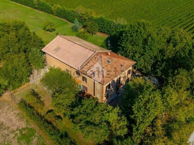 Casa in vendita a Gazzata, San Martino in Rio