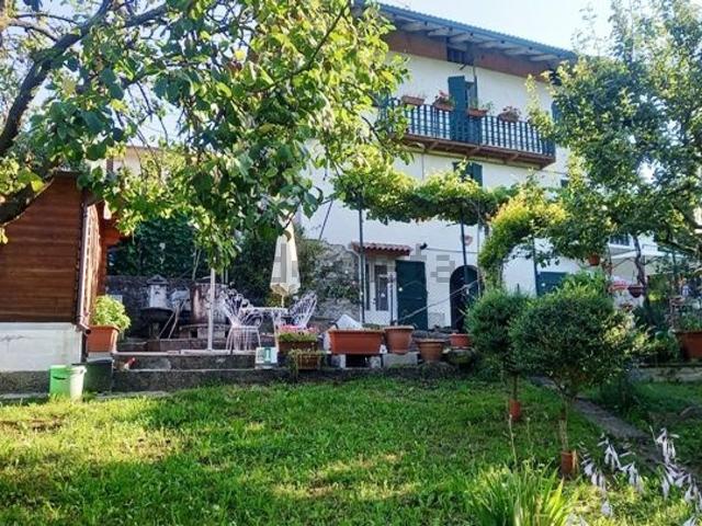 Casa in vendita a Comunità Montana della Valle Brembana, Zogno