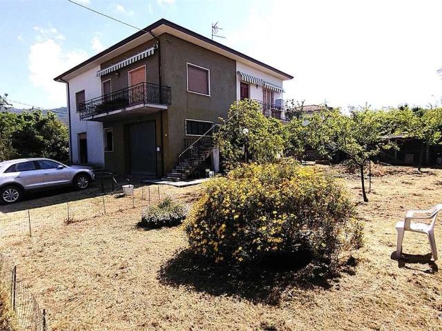 Casa in vendita a Cerreta, Castelnuovo Magra