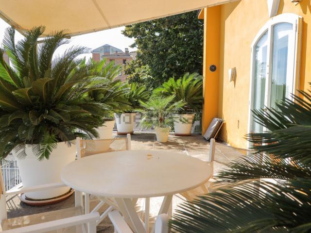 Casa in vendita a Lubiana, Sorbolo